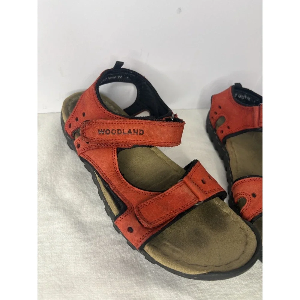 Woodland hiking sandals
